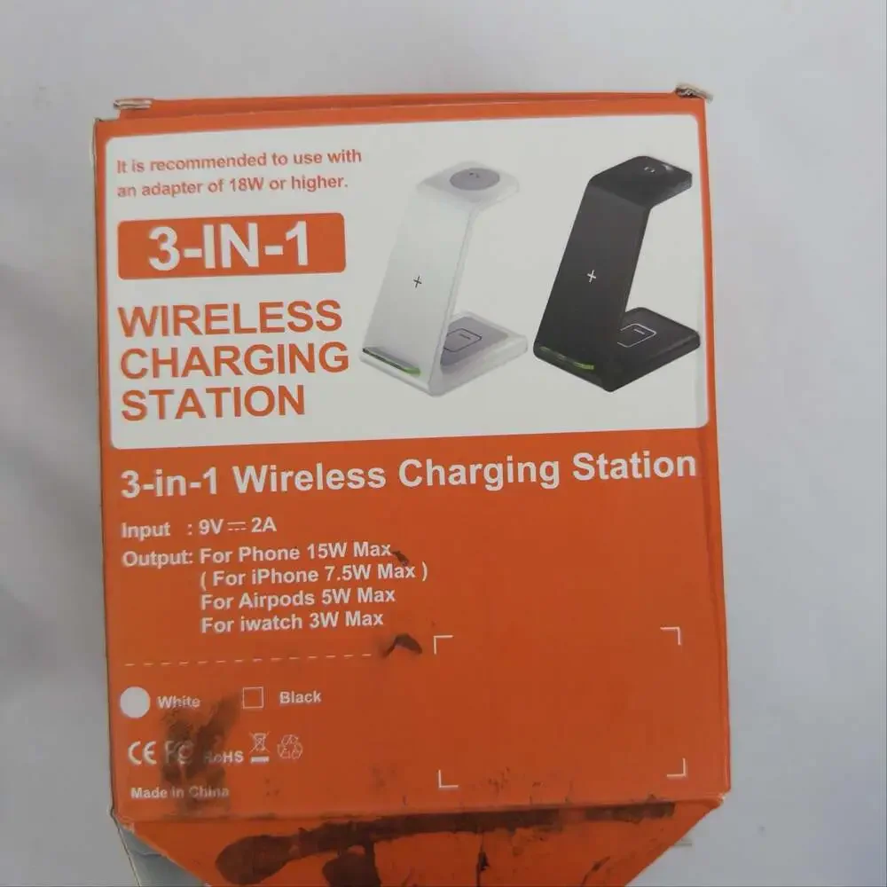 Generic 3-in-1 Wireless Charging Station for Smartphone, Earbuds, and Smartwatch
